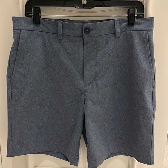 Short Vineyard Vines Homme Taille 32 - Bleu, Stretch, évacuation D'humidité (occasion Très Bon état)